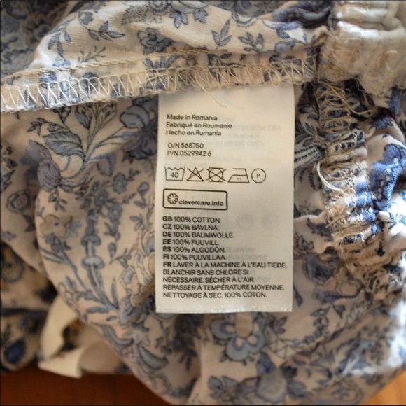 H&M Womens Romper White Blue Floral Smocked Waist Tie Shoulder - Picture 3 of 5